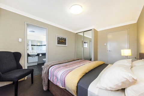 Subiaco Village 18 - New Castle Tourism 13