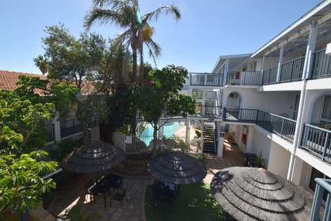 West Beach Lagoon 216 - Quiet & Relaxing - Newcastle Accommodation 18
