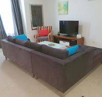 Superb 2 BR East Perth Riverside Apartment Location Comfort and Space 45 - Newcastle Accommodation