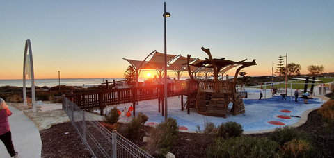 Scarborough Beach Front Resort - Shell Four - Newcastle Accommodation 21
