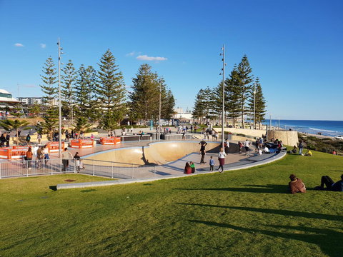 Scarborough - Oceanview 2 Bed, 2 Bathroom Apartment - Newcastle Accommodation 1