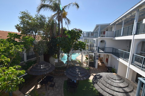 West Beach Lagoon 221 - Stylish Apartment! - Newcastle Accommodation 18