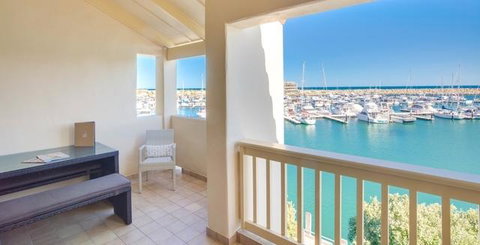 The Marina Hotel - Mindarie - Newcastle Accommodation 9