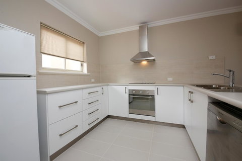 The Marina Hotel - Mindarie - Newcastle Accommodation 8