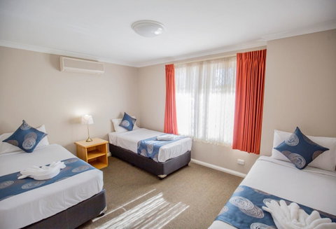 Esplanade Hotel Busselton - Newcastle Accommodation 11