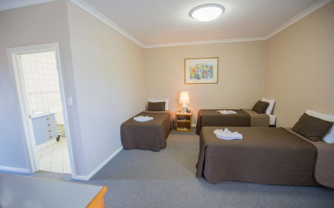 Esplanade Hotel Busselton - Newcastle Accommodation 21