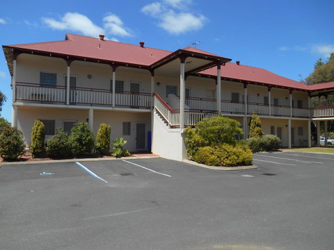 Esplanade Hotel Busselton - Newcastle Accommodation 26