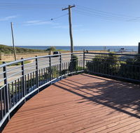 Halls Head Beach House - Newcastle Accommodation