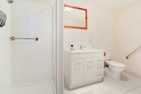 Harvey Farm Lodge - New Castle Tourism 15
