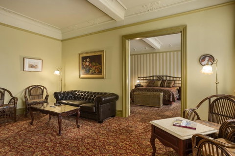Hadley\'s Orient Hotel - Newcastle Accommodation 24
