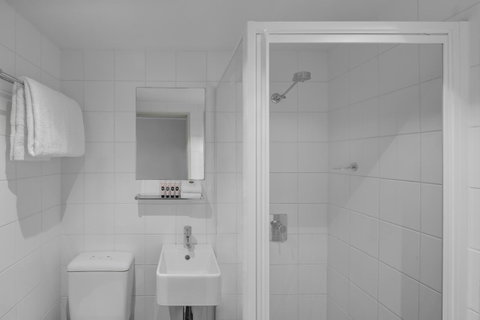 Travelodge Hotel Hobart - Newcastle Accommodation 8