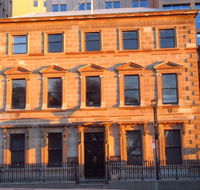 105 Mac Unique Apartments - Newcastle Accommodation