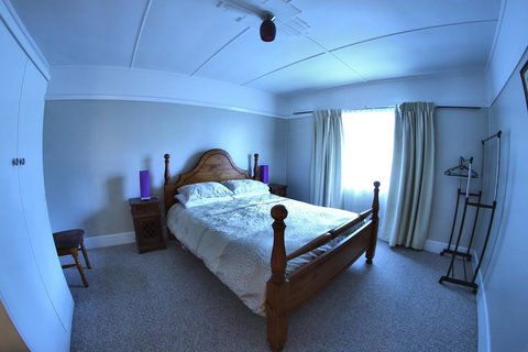 Maydena Chalet - Newcastle Accommodation 7