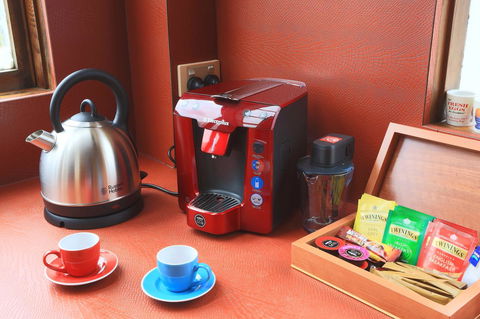 @ The Beach & Not Quite @ The Beach Holiday Cottages - Stanley - Newcastle Accommodation 14