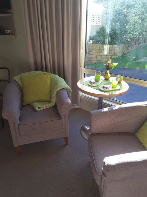 On The Terrace - Newcastle Accommodation 27