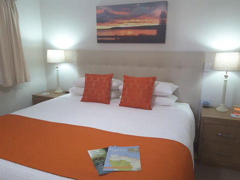 On The Terrace - Newcastle Accommodation 38