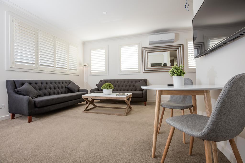 Eureka VIC Newcastle Accommodation