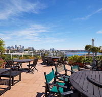 Newly Renovated Studio w Communal Rooftop Terrace - Newcastle Accommodation