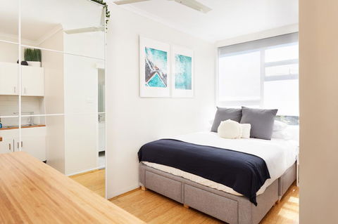 Newly Renovated Studio W Communal Rooftop Terrace - Newcastle Accommodation 1