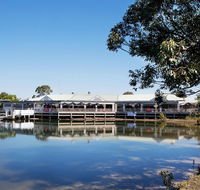 Nightcap at Waterfront Hotel - Newcastle Accommodation