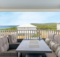 Nikkinba House - Beach Home - Dream Holiday - Newcastle Accommodation