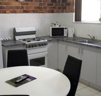 Nimbin Rocks Retreat - New Castle Tourism