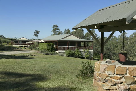 North Lodge Highland Cottage - Newcastle Accommodation 3