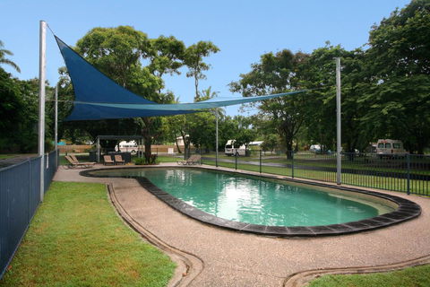 NRMA Cairns Holiday Park - New Castle Tourism 3