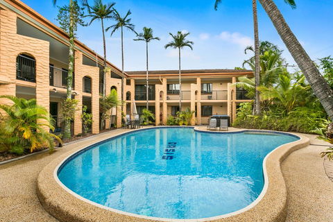 Oasis Inn Apartments - New Castle Tourism 0