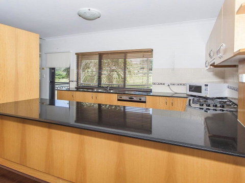 Ocean Blue On Manning - Newcastle Accommodation 2