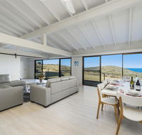 Ocean Paradise - Newcastle Accommodation