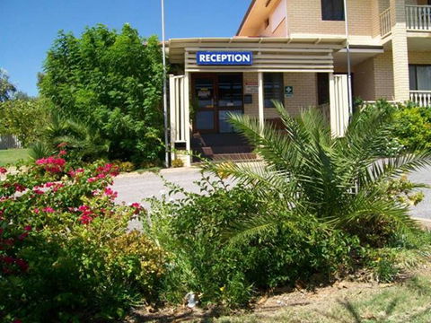 Ocean View Villas - New Castle Tourism 0
