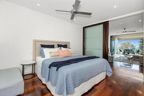 OCEAN VIEWS @ NOR NOR EAST 201 - Newcastle Accommodation 1