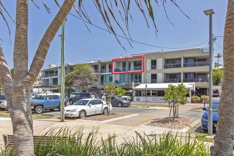 OCEAN VIEWS @ NOR NOR EAST 201 - Newcastle Accommodation 0
