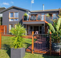 Ocean's 30 - Ultimate Beach Frontage - Newcastle Accommodation