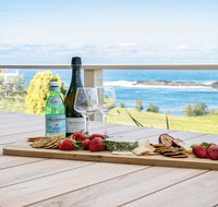 Ohana Oasis - front row to reserve beach and ocean - Newcastle Accommodation