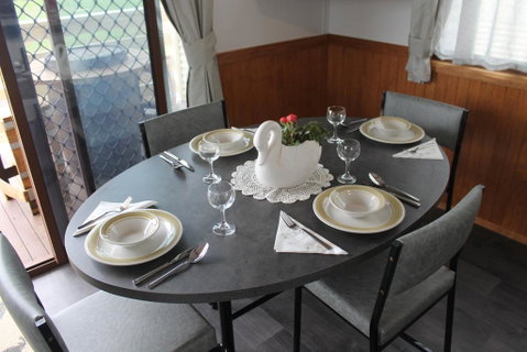 OMARU FARM STAY - Newcastle Accommodation 2