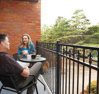 Oxley Court Serviced Apartments - Newcastle Accommodation