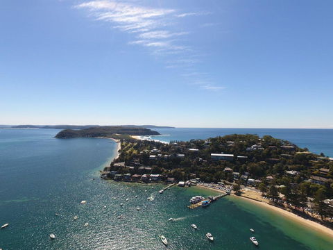 Palm Cove Palm Beach - New Castle Tourism 0