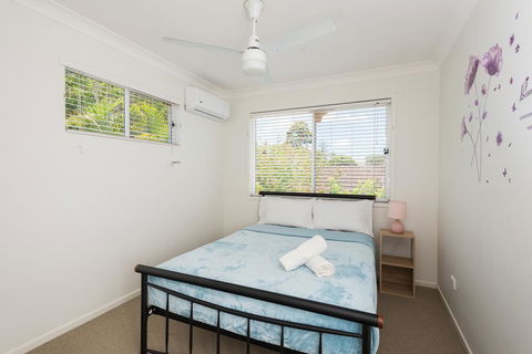 Panda Holiday -Close Mountain Ocean Pet Friendly - Newcastle Accommodation 2