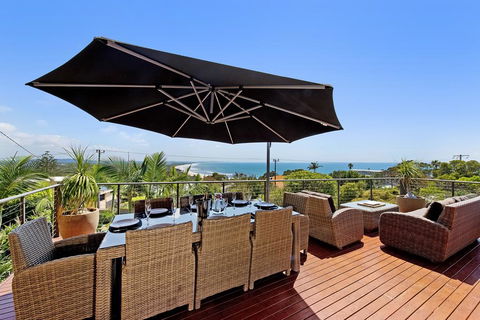 Panorama Beach House - Newcastle Accommodation 1