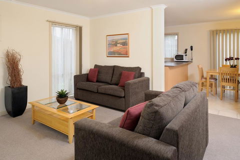 Park Avenue - Forest Hill - Newcastle Accommodation 1