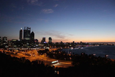 Perth City Retreat - New Castle Tourism 3