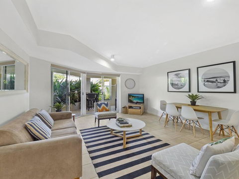 Poolside At Iluka Resort Apartments - New Castle Tourism 2