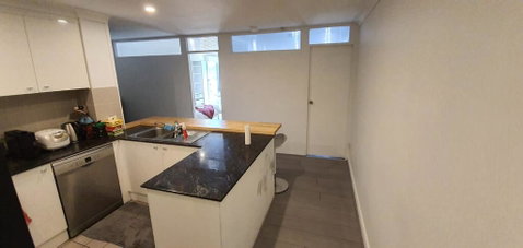 Private Modern Room - Plaza Building- In City Centre! - Newcastle Accommodation 3