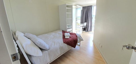 Private Modern Room - Plaza Building- In City Centre! - Newcastle Accommodation 0