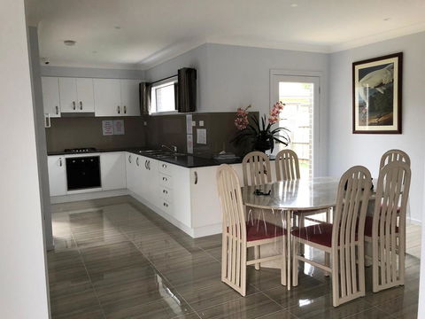 Private Studio - Newcastle Accommodation 1