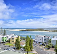Pumicestone Blue Resort - New Castle Tourism