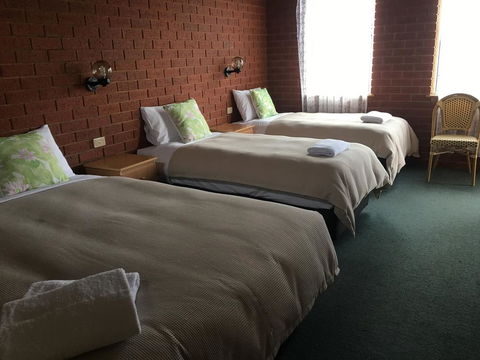 Railway Motel Myrtleford - Newcastle Accommodation 2