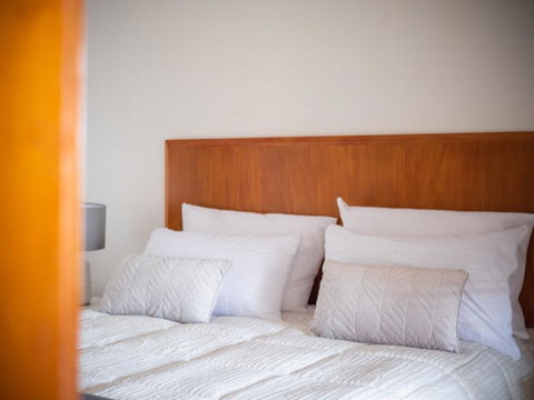 Ramada Golden Beach Unit 506 - New Castle Tourism 2